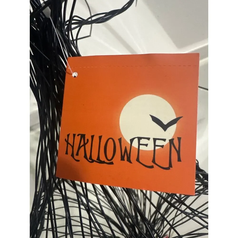 Holloween candle holder tree. Black Metal Bendable Tree With Bats 15” NWT